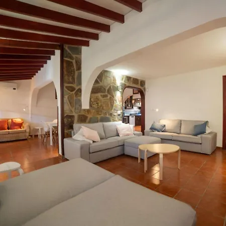 Atmospheric Bungalow On Golf De Sur With Swimming Pool Ferienhaus San Miguel de Abona