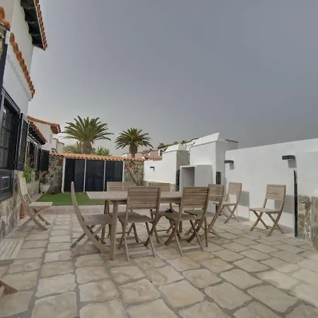 Atmospheric Bungalow On Golf De Sur With Swimming Pool *