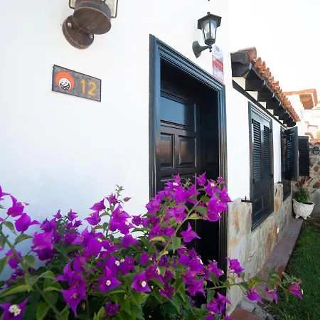 Atmospheric Bungalow On Golf De Sur With Swimming Pool Ferienhaus *